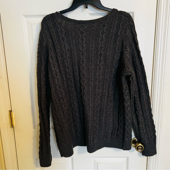 GAP | gray sweater - Picture 2 of 5